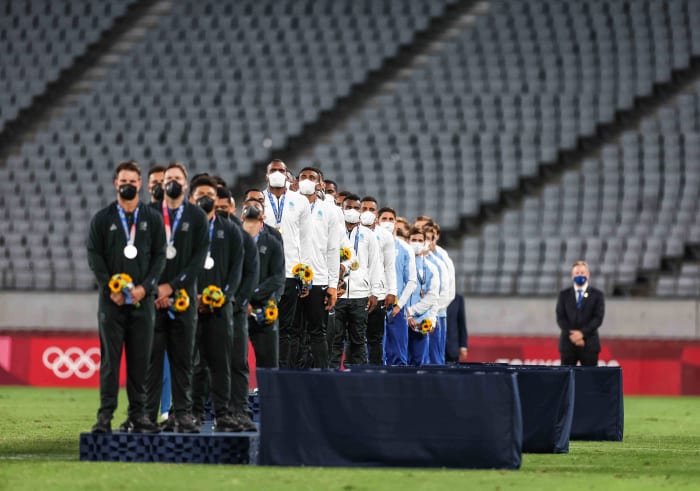 X163713_TK2_05760A copy